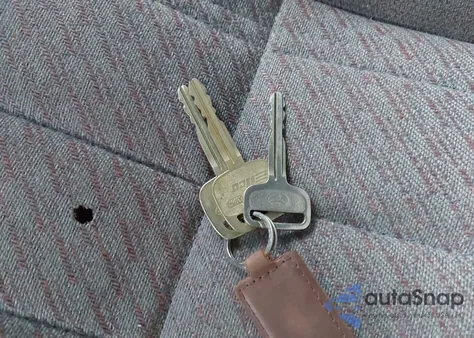 1995 Toyota Tacoma Xtracab из США, поврежденный, VIN 4TAUN73C7SZ081493